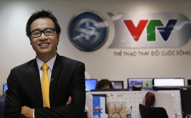 Bình luận viên bóng đá hài hước